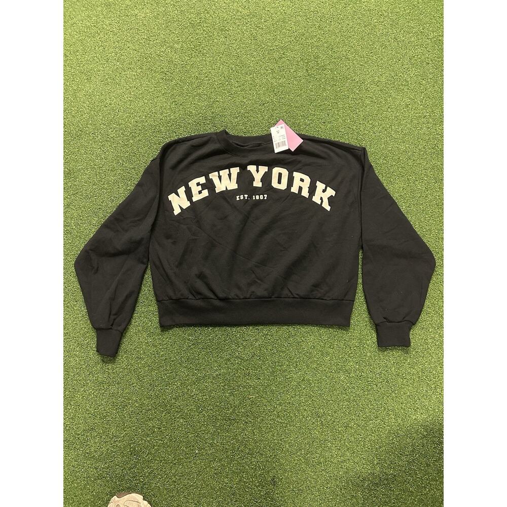 Modern Lux “New York Est. 1807” Black Sweatshirt Women's size M